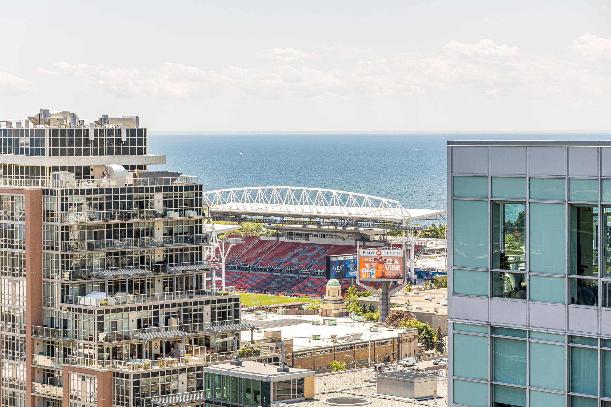 Toronto property showcase — delivered property photograph 31