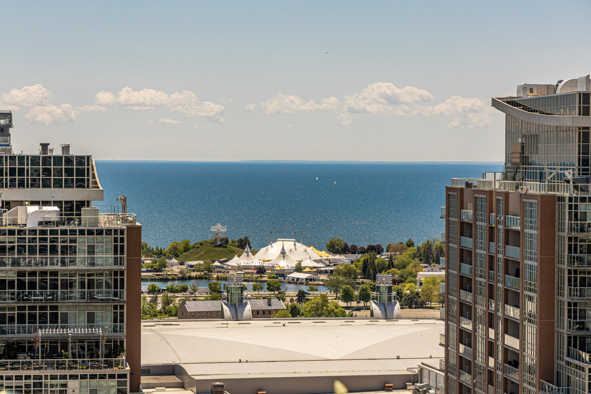 Toronto property showcase — delivered property photograph 30