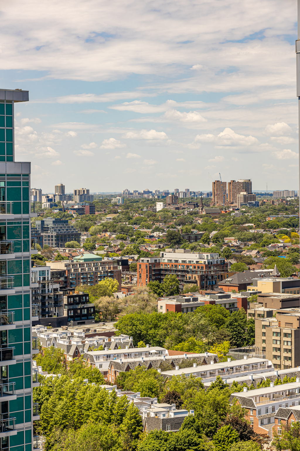 Toronto property showcase — delivered property photograph 32