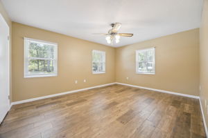 Guest bedroom 2 Large flexible bedroom space for guests, office, or family use