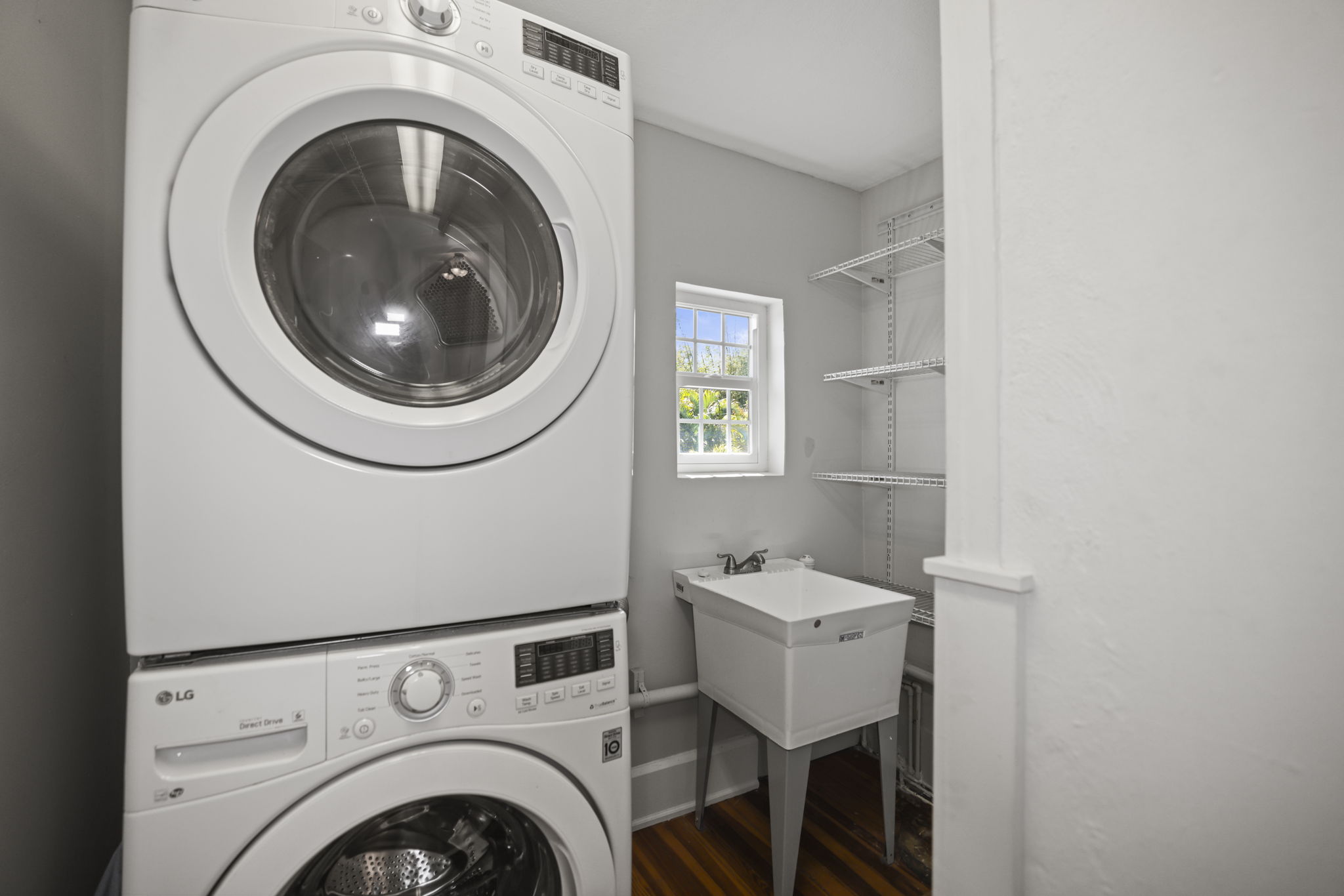 Laundry - 495A0073 copy