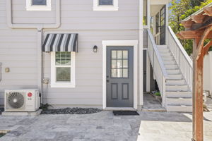 ADU Lower Front Door - 495A0113