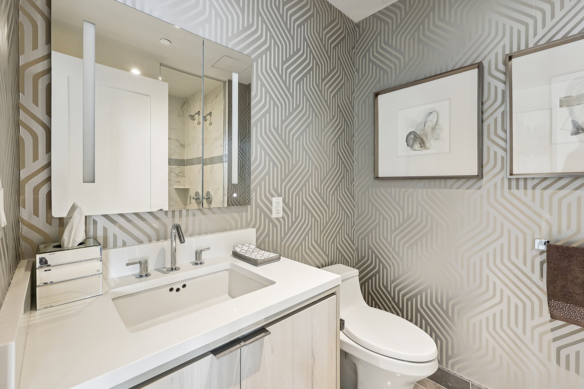 Ave at Port Imperial 305-1405-026.jpg