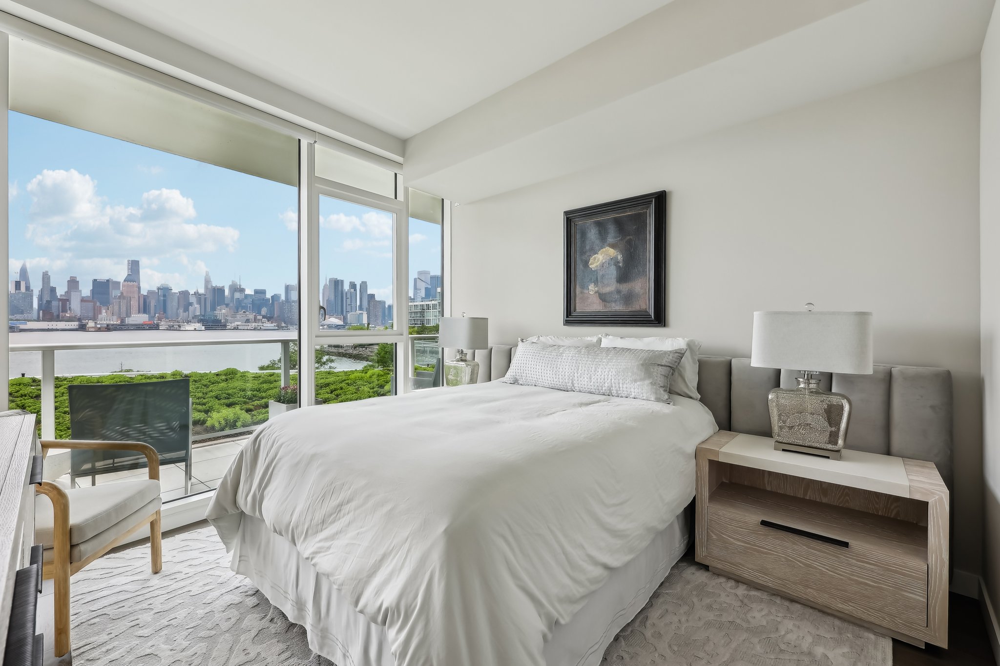 Ave at Port Imperial 305-1405-017r.jpg