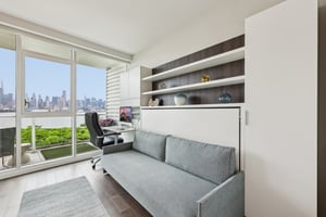 Ave at Port Imperial 305-1405-020.jpg