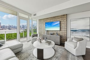 Ave at Port Imperial 305-1405-003r.jpg
