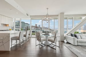 Ave at Port Imperial 305-1405-006r.jpg