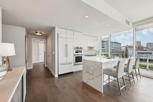 Ave at Port Imperial 305-1405-012r.jpg