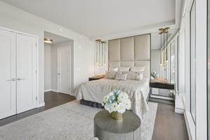 Ave at Port Imperial 305-0406-037.jpg