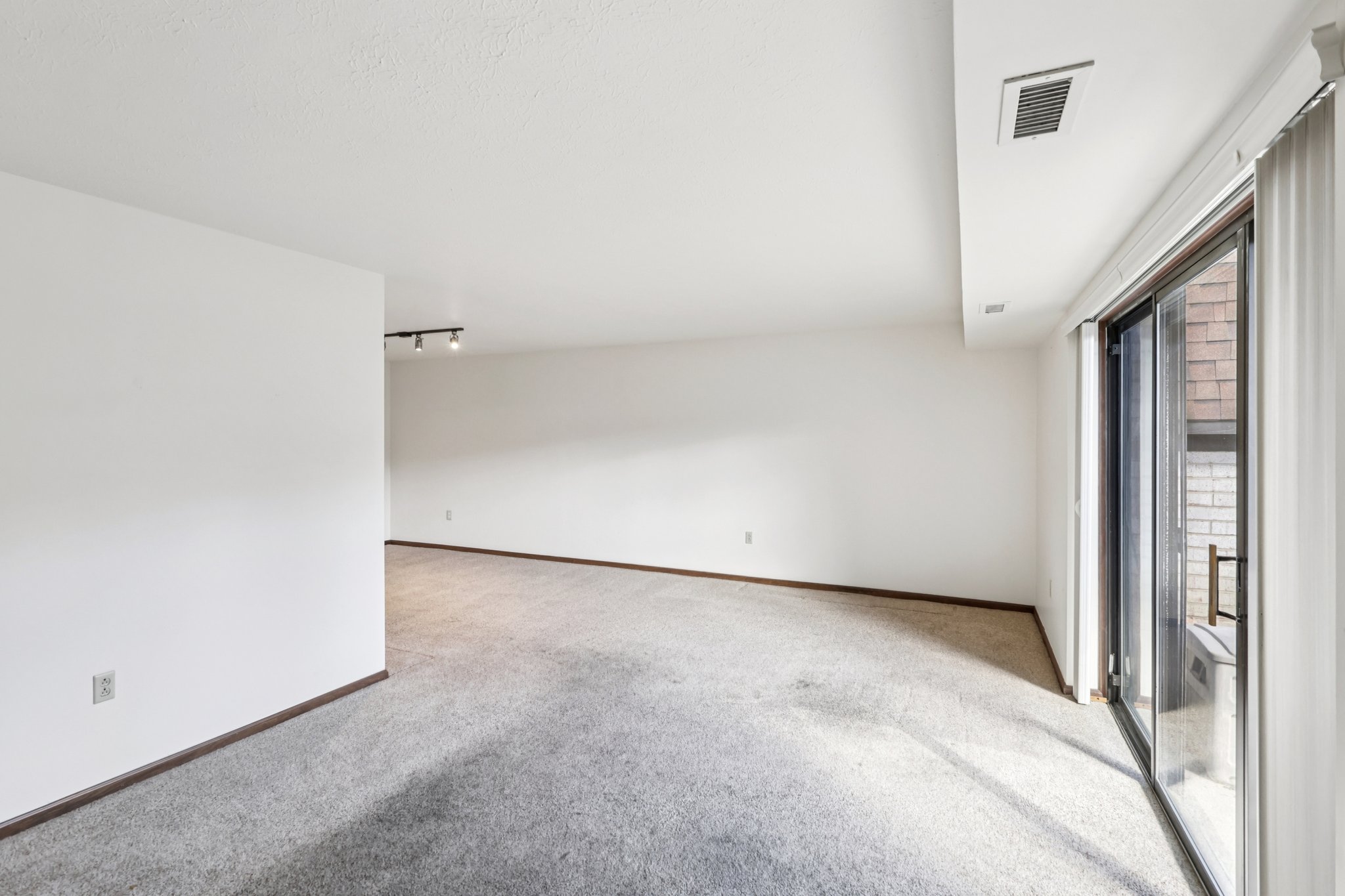 Brick Mill Run-S1303-021.jpg