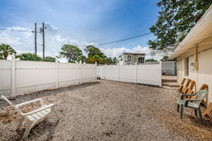 15-Community Laundry Room