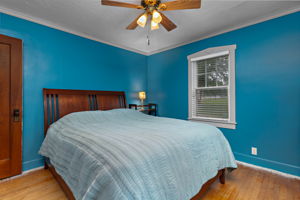 Photo 48
