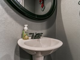  Photo 44