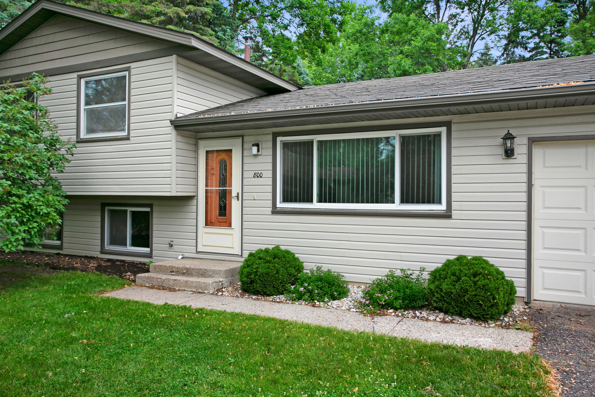  800 Elm Ave E, Delano, MN 55328, US