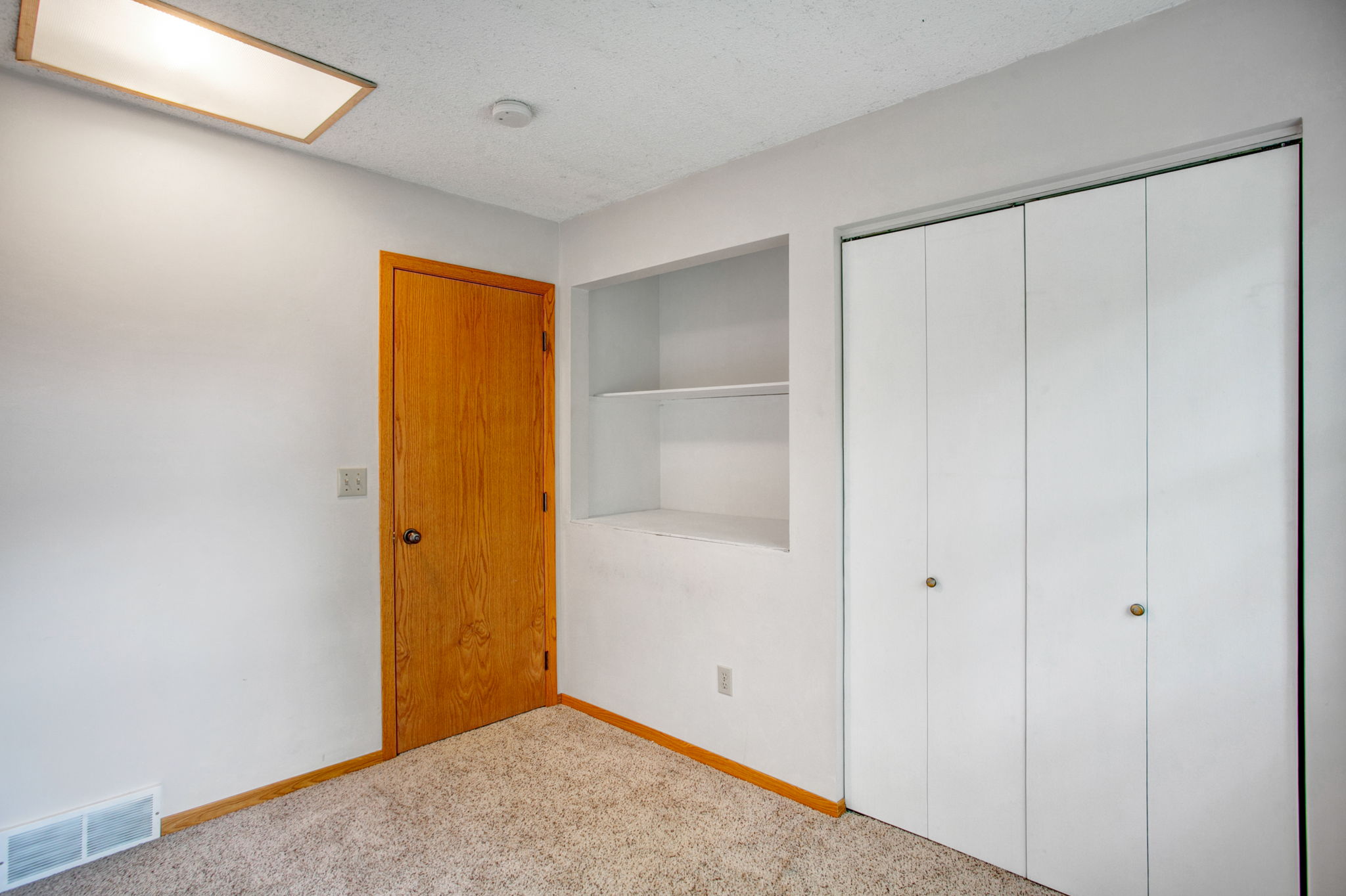  800 Elm Ave E, Delano, MN 55328, US Photo 17