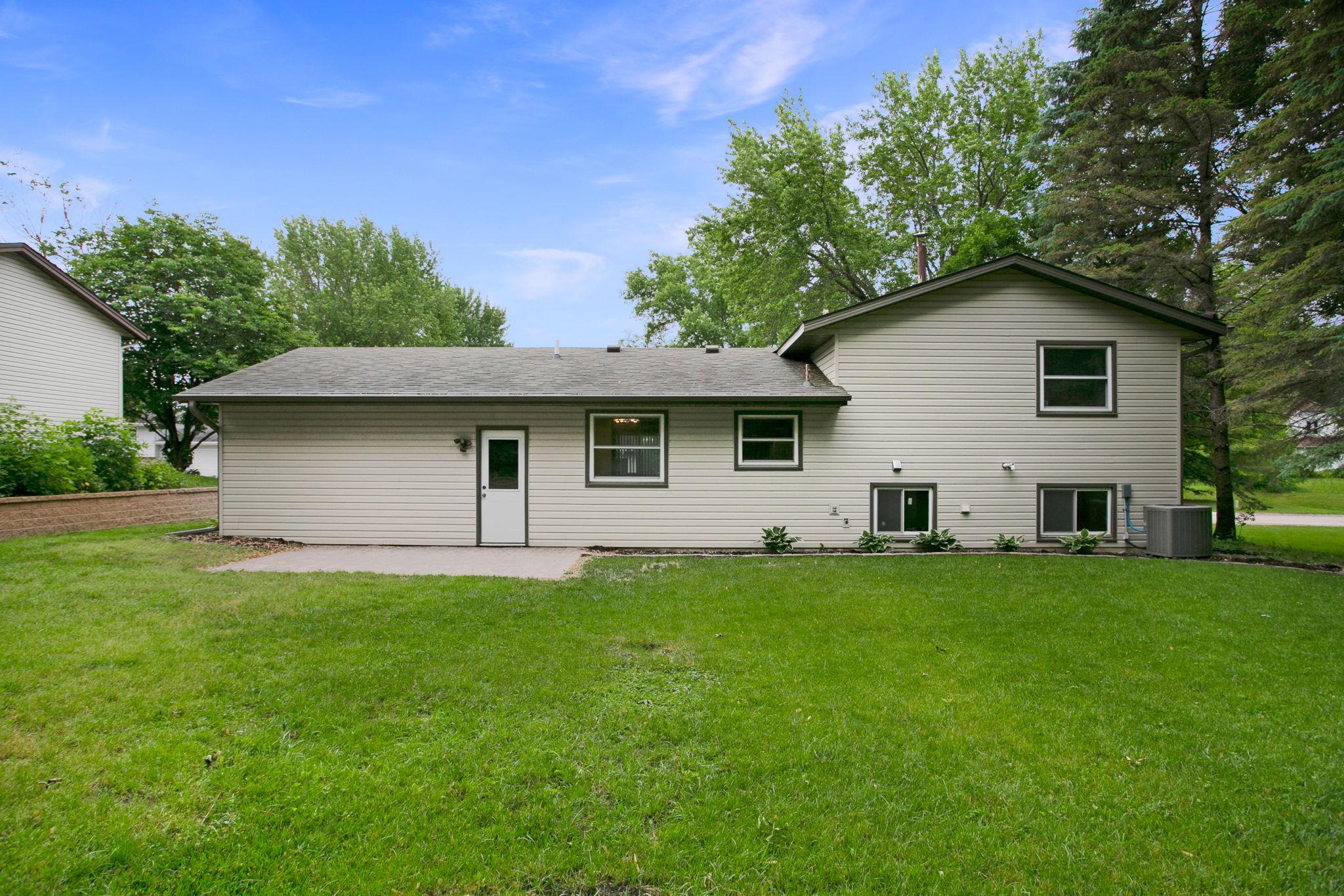  800 Elm Ave E, Delano, MN 55328, US Photo 3