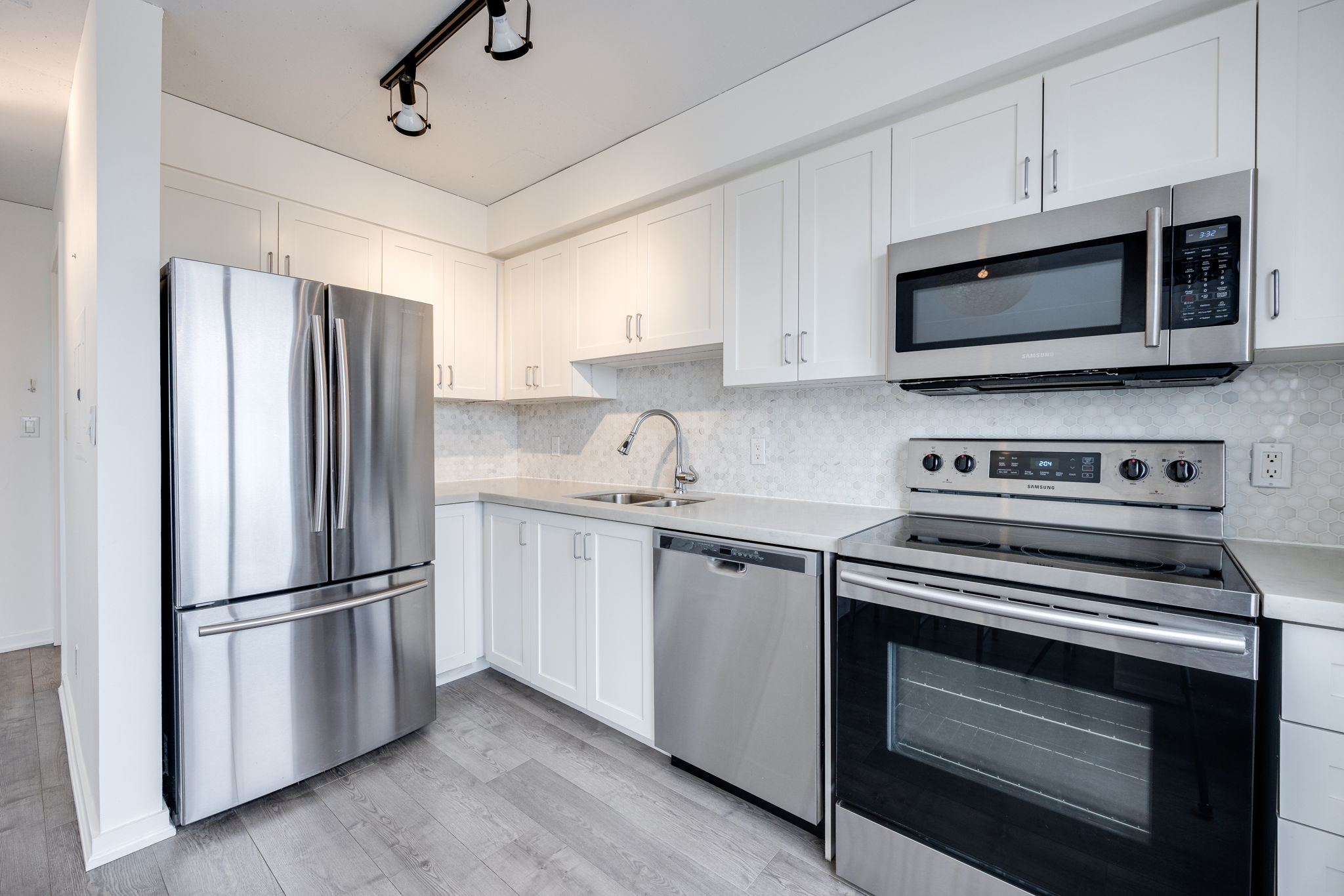 Toronto property showcase — delivered property photograph 7