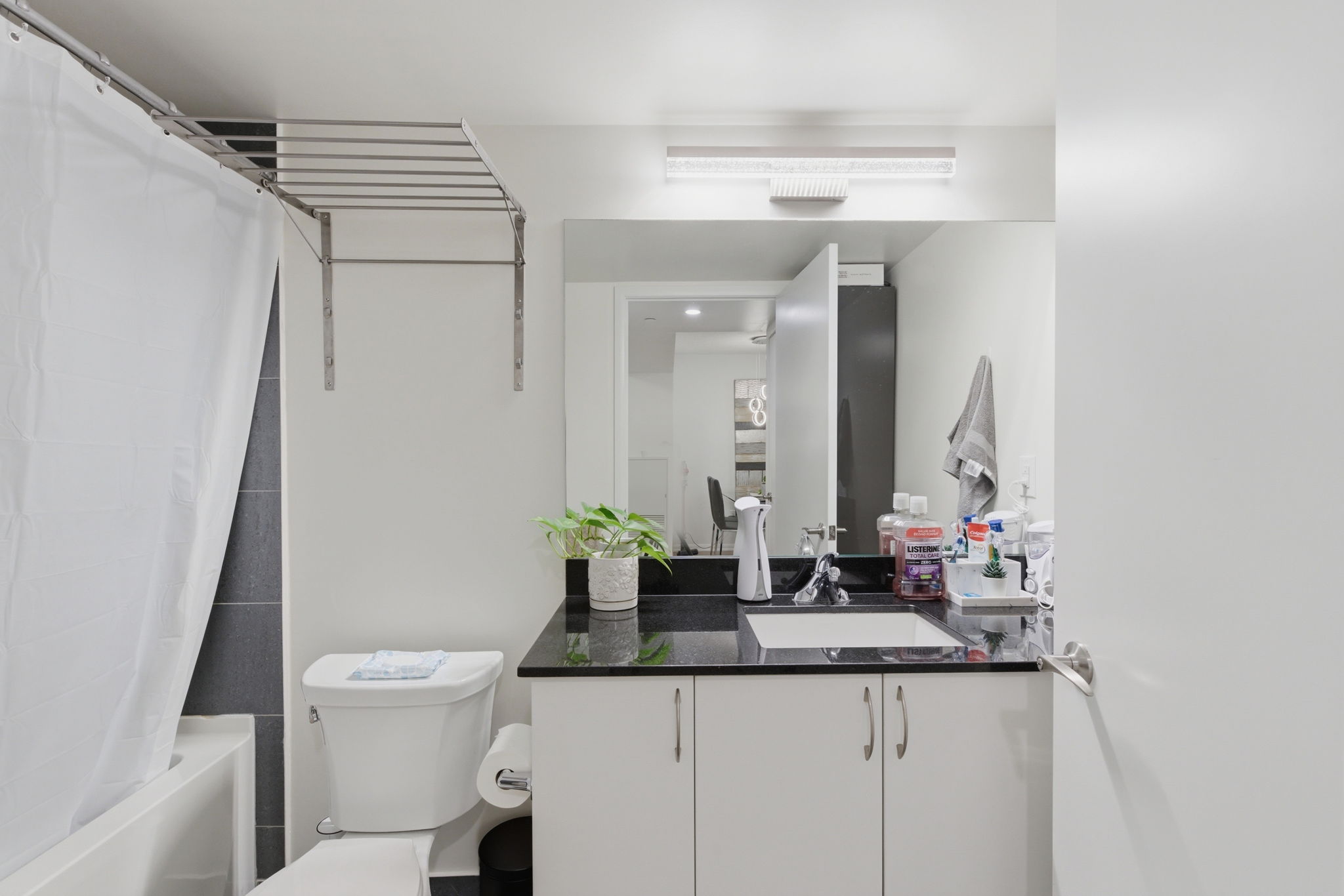 Property in Toronto — delivered property photograph 13