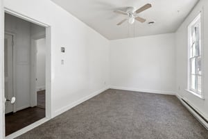 Main St-S3112-017.jpg