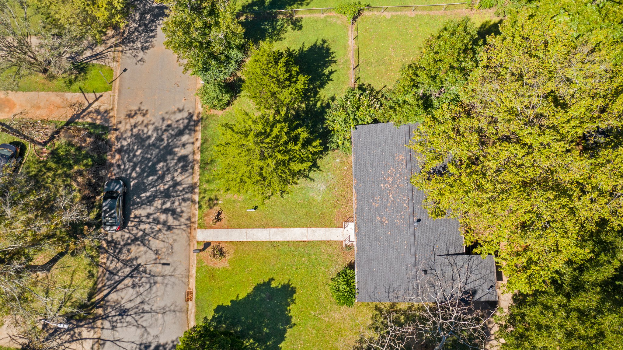 800 Milan Rd E, Charlotte, NC 28216, USA Photo 16