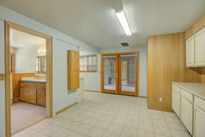  Photo 49