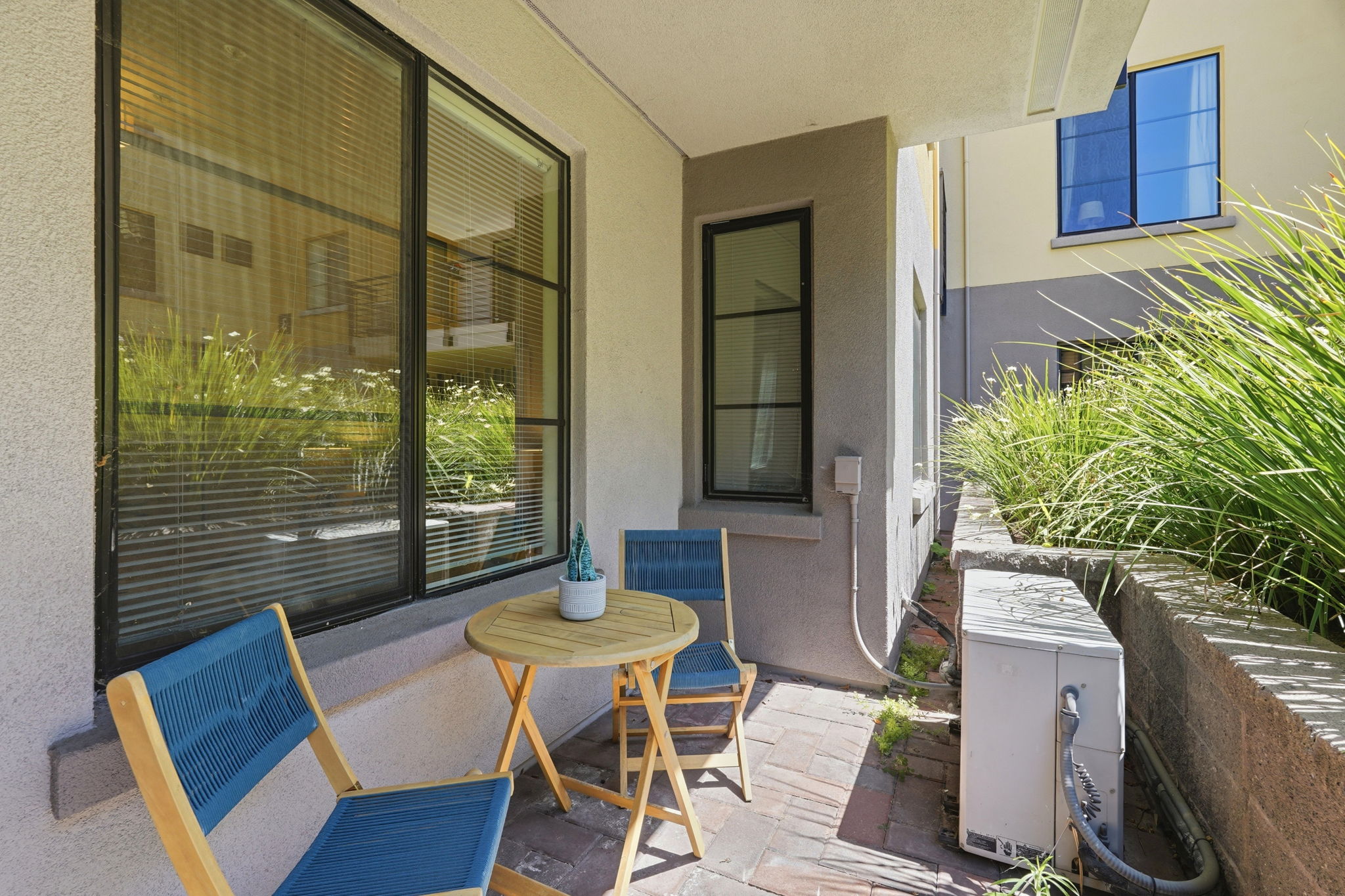 033_F8_800 N 8th St