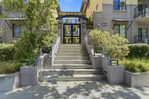 004_F8_800 N 8th St