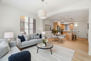 011_F8_800 N 8th St