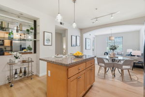 014_F8_800 N 8th St