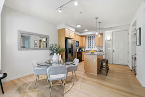 015_F8_800 N 8th St