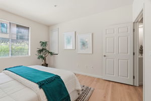 021_F8_800 N 8th St
