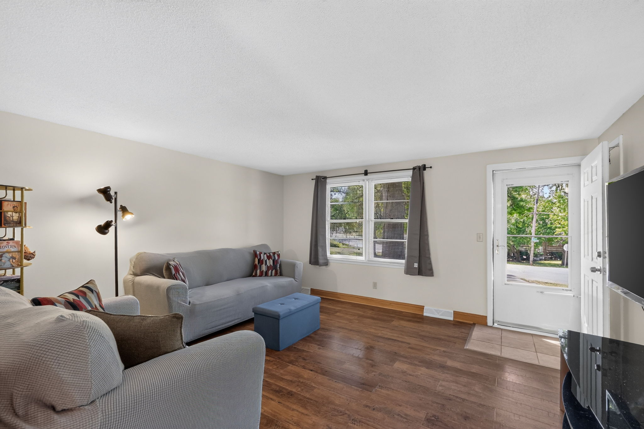 800 NE 113th Terrace-020