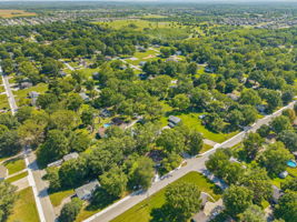 800 NE 113th Terrace-016