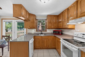 800 NE 113th Terrace-026