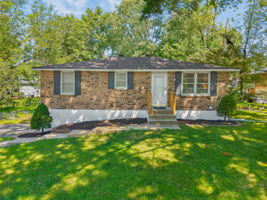 800 NE 113th Terrace-001