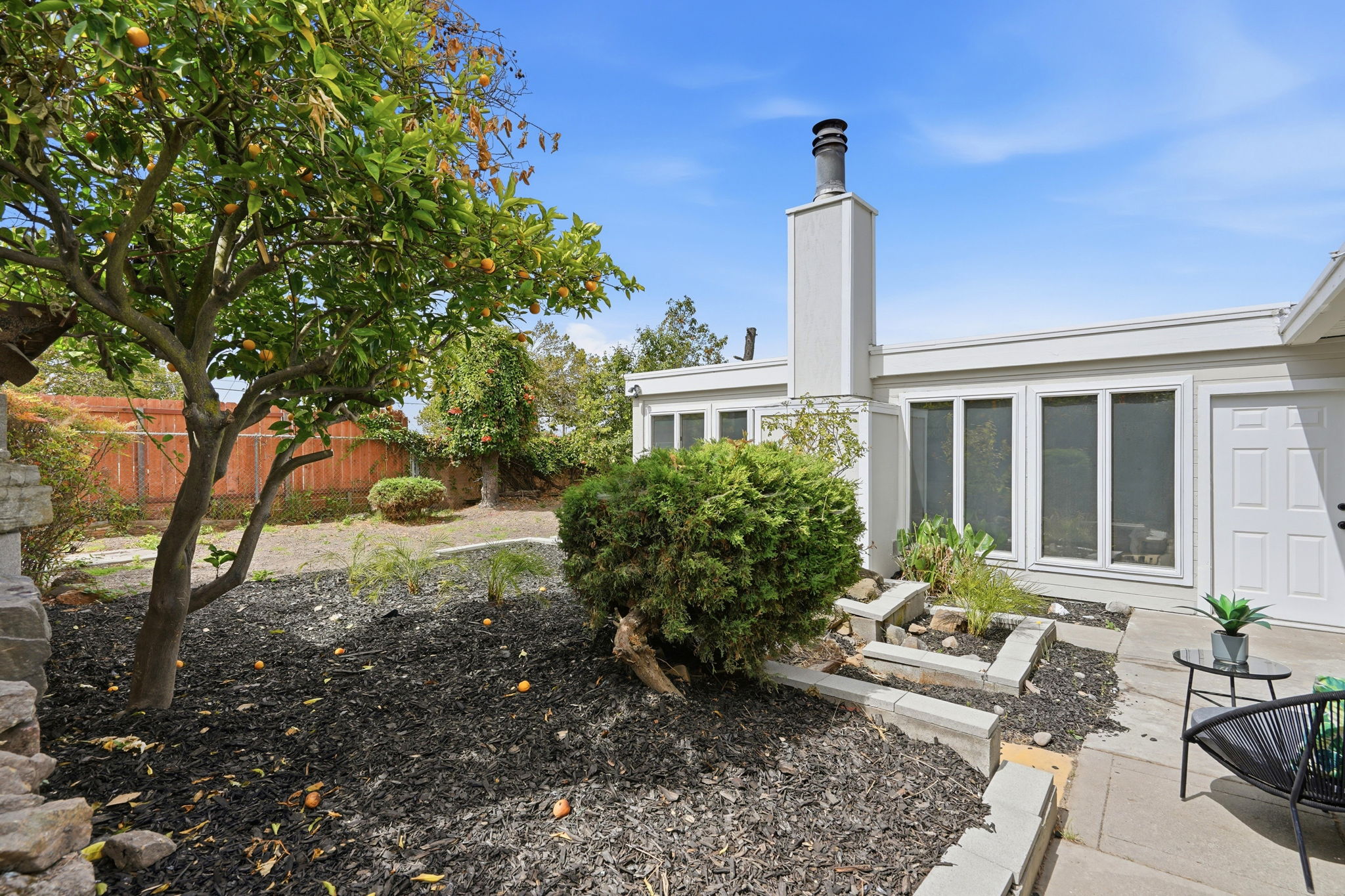029_F8_800 Payne Dr