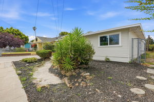 003_F8_800 Payne Dr