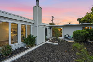 005_F8_TWILIGHT_800 Payne Dr
