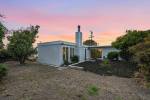011_F8_TWILIGHT_800 Payne Dr