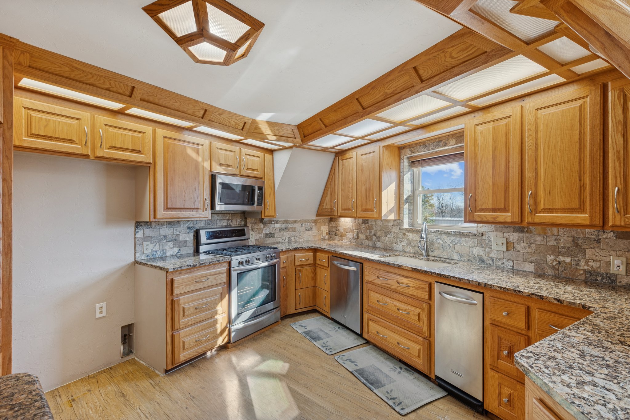 800 Quail Ridge Rd_007.jpg