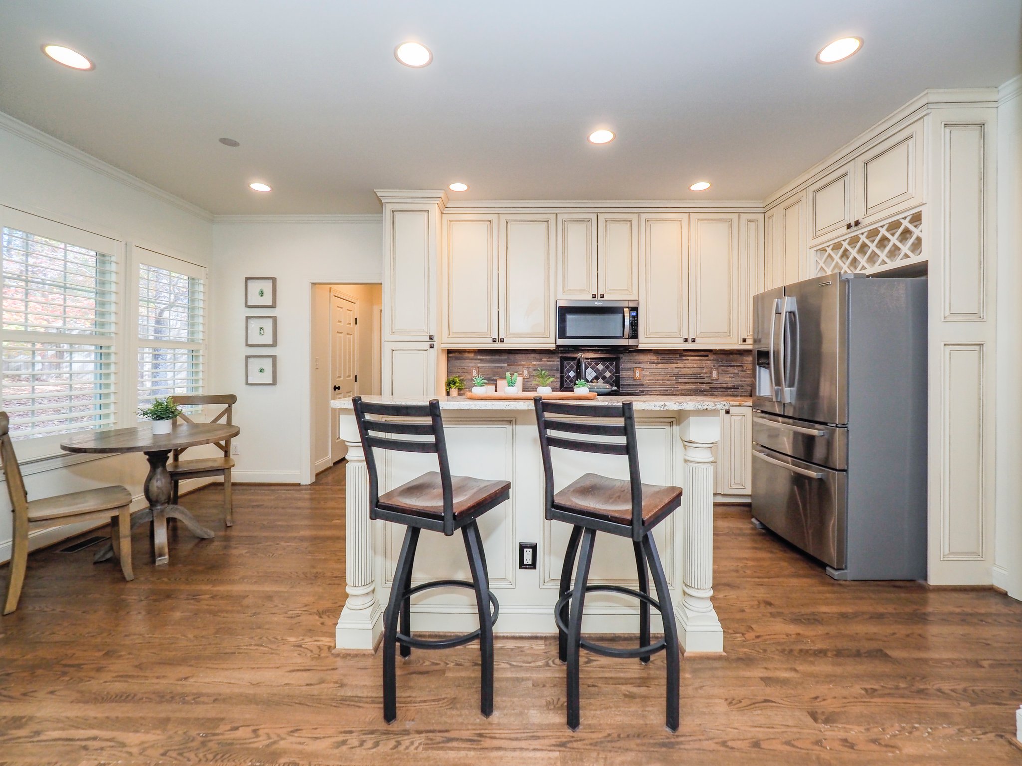 800 Town Side Dr, Apex, NC 27502, USA Photo 11