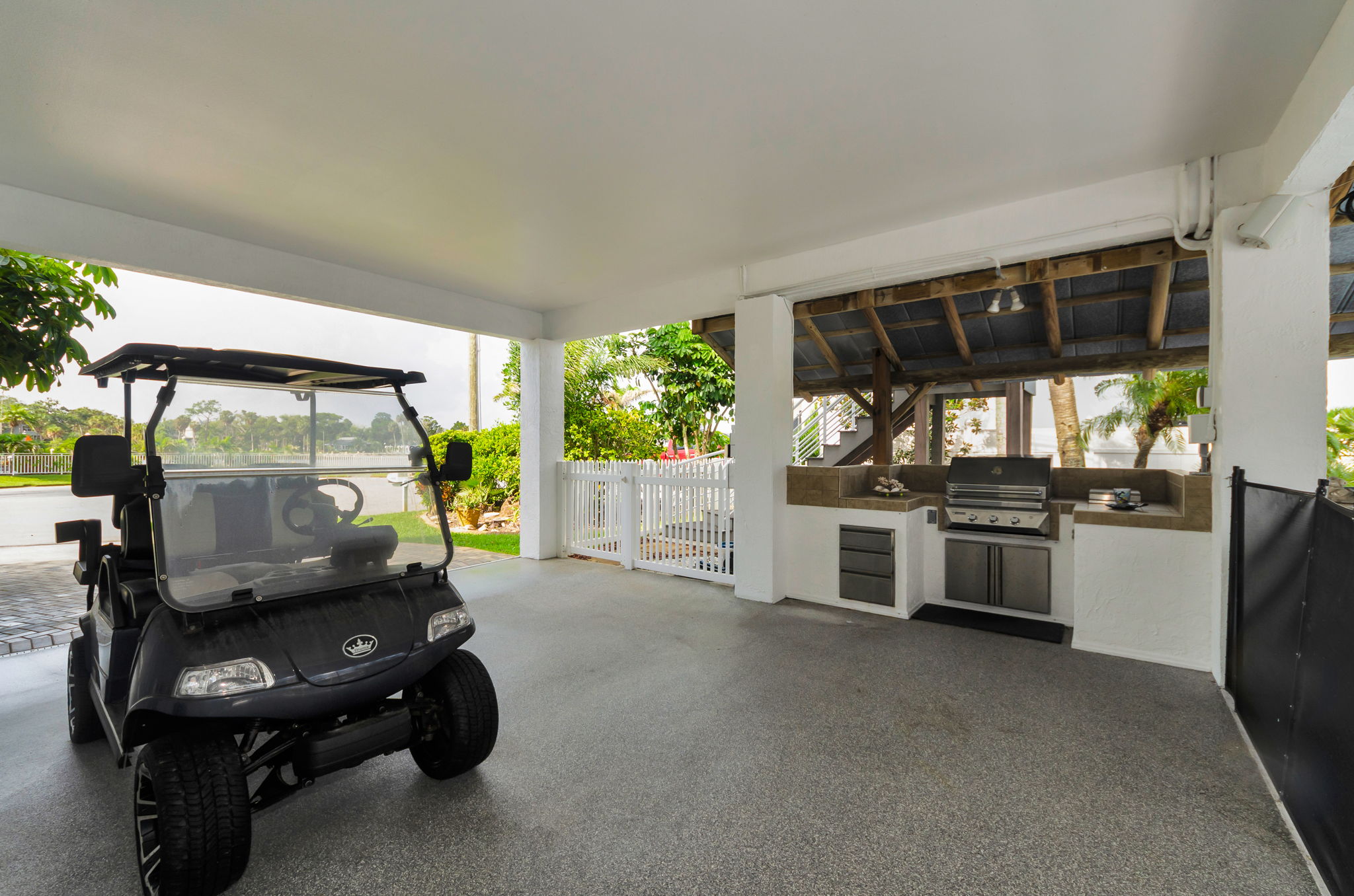Grilling Area1