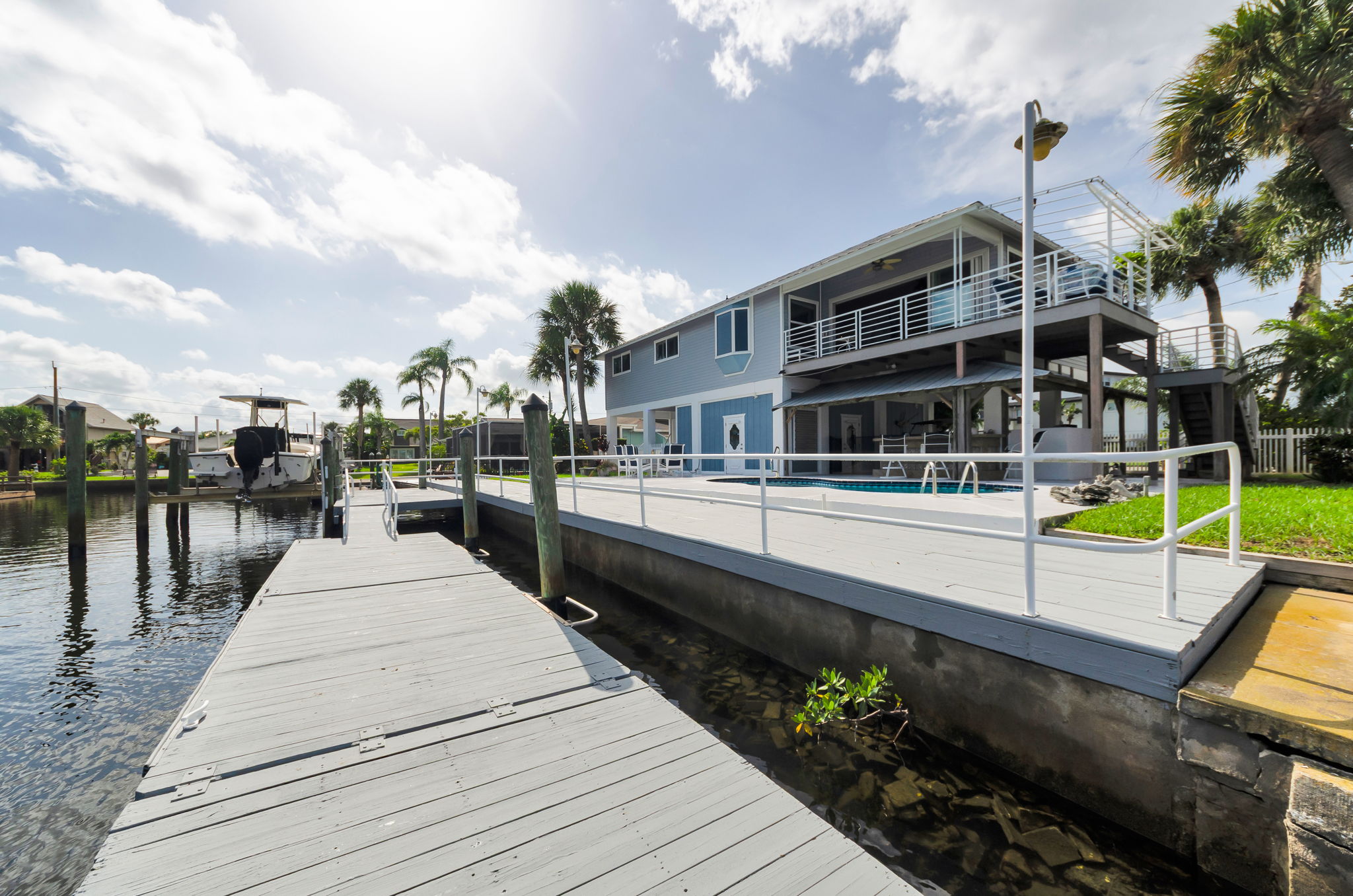 Dock7
