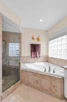 Primary Bathroom1b