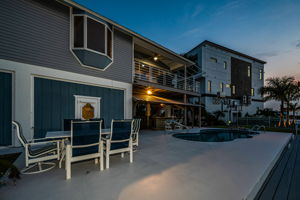 Patio32