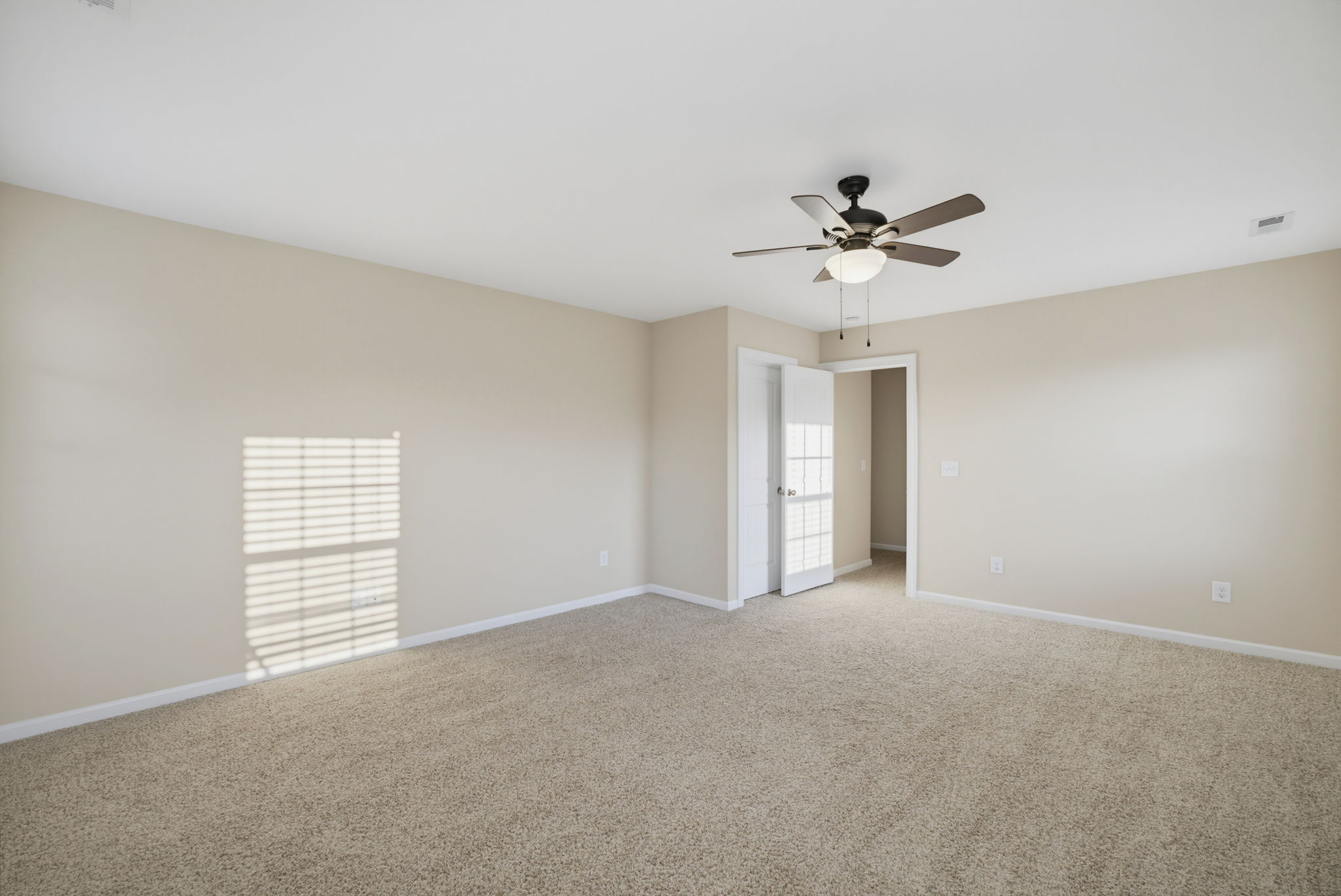 8001 Laffin Ct-25