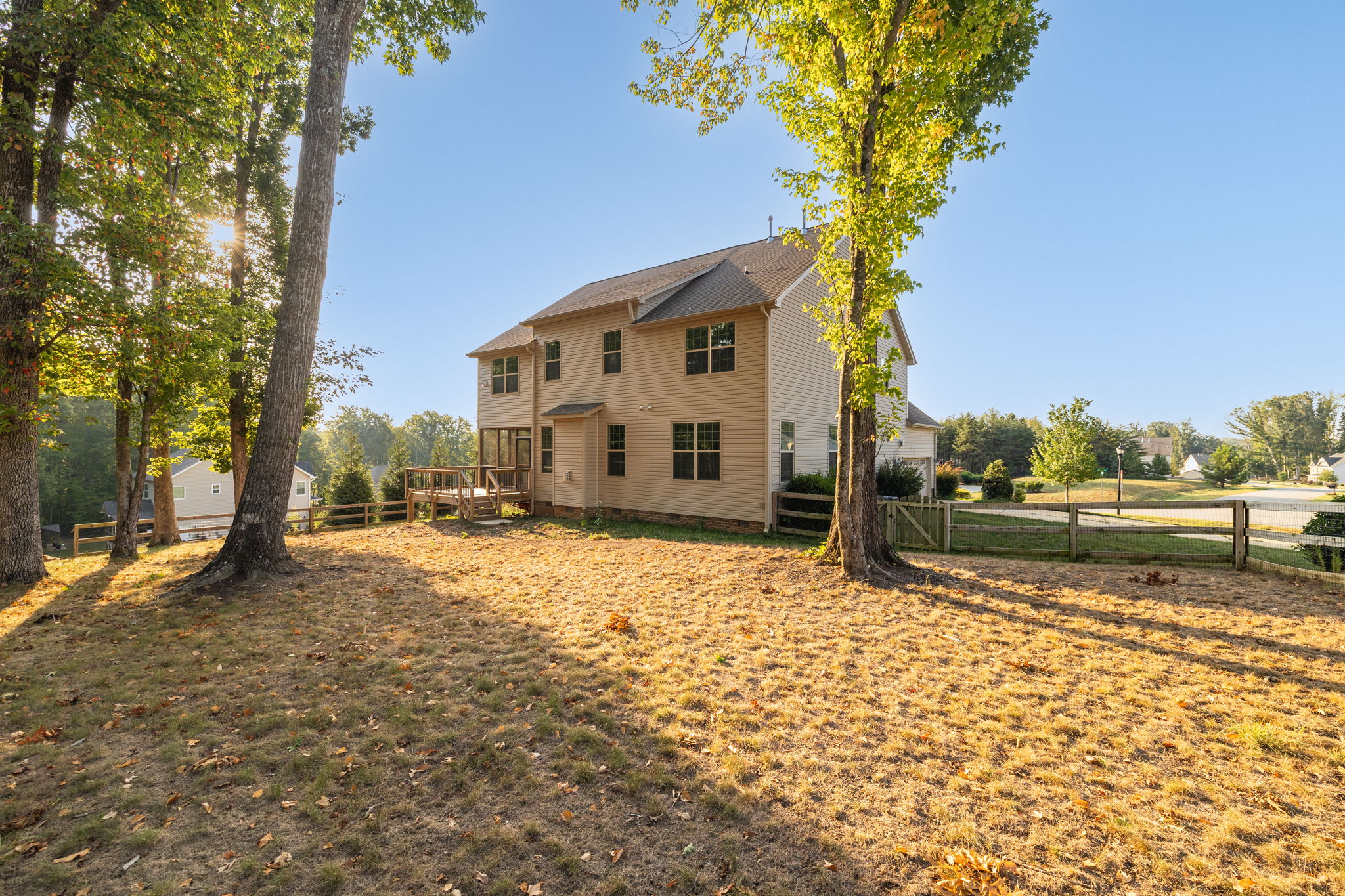 8001 Laffin Ct-43