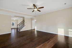 8001 Laffin Ct-7