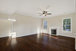 8001 Laffin Ct-8
