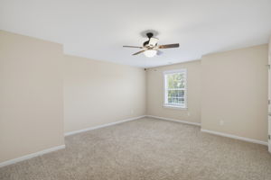 8001 Laffin Ct-36